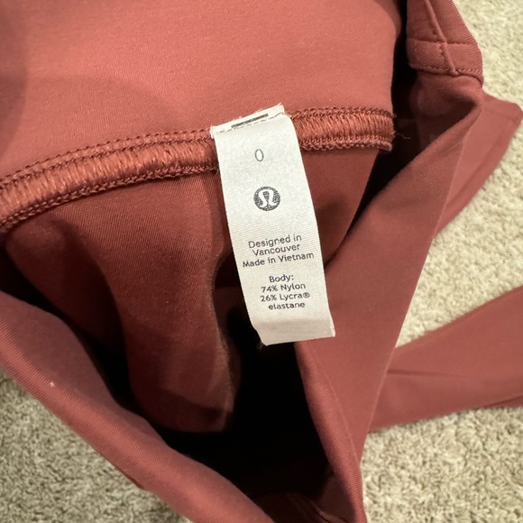 NWOT Lululemon Align Leggings High Rise 25” - Picture 8 of 8